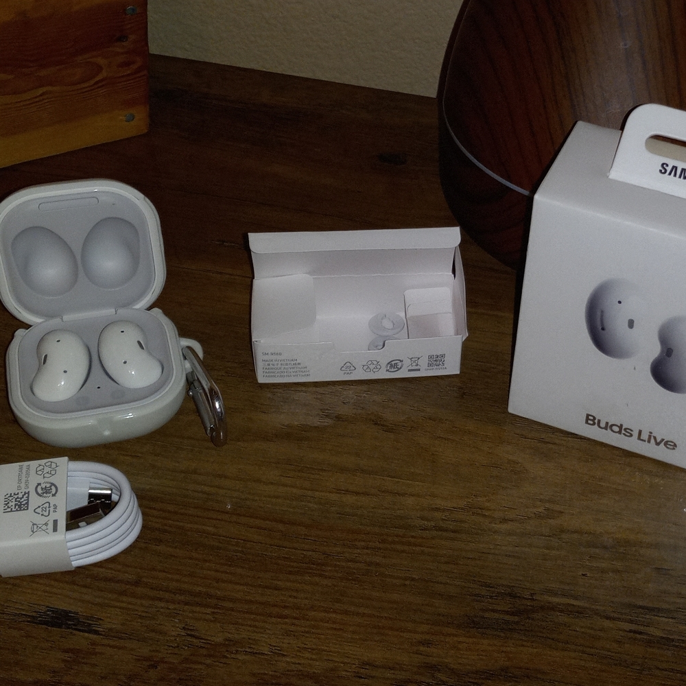 Samsung Galaxy Buds Live